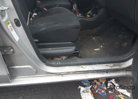 2010 Scion Xd z USA, uszkodzony, nr VIN JTKKU4B44AJ054930